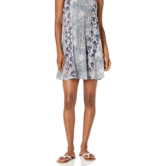 Adorable patterned dress - Picture 1 of 4